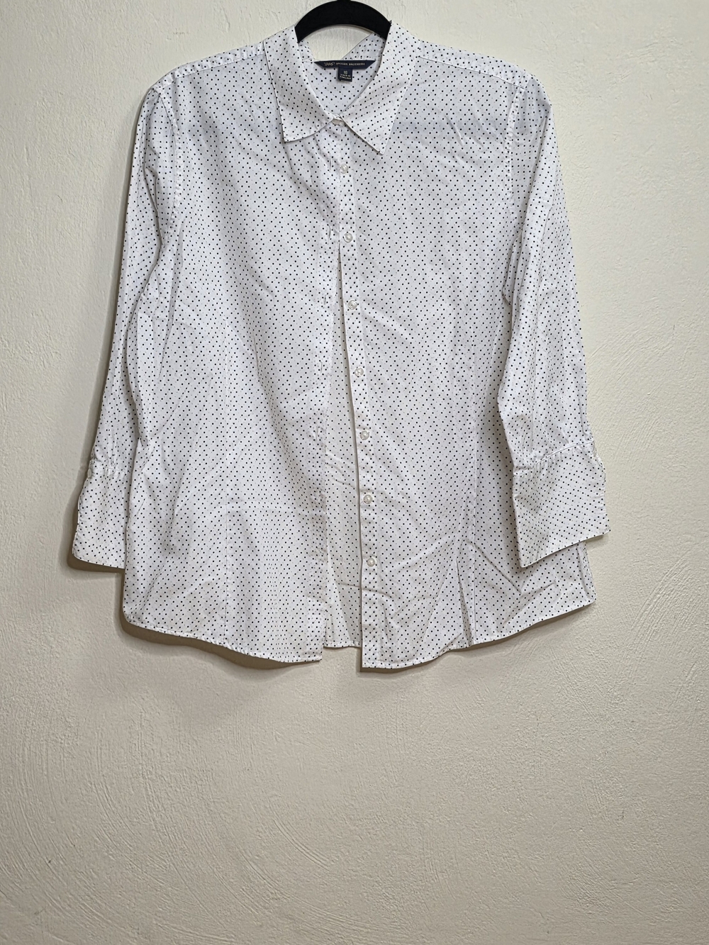 Brooks Brothers White Dress Shirt with Navy and Light Pink Dots